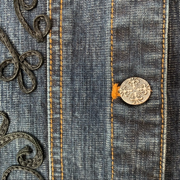 Passementerie front and back. Chico’s size 2 (large) denim jacket, black details - Picture 9 of 15
